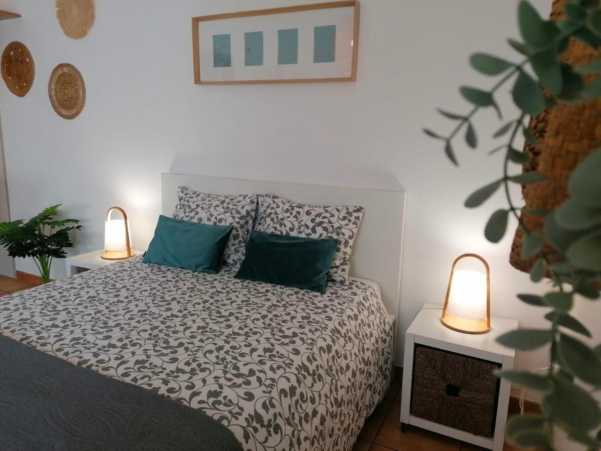 Apartamento Estudio Pinhalmar วิลานอวา ดิ มิลฟงติส ภายนอก รูปภาพ